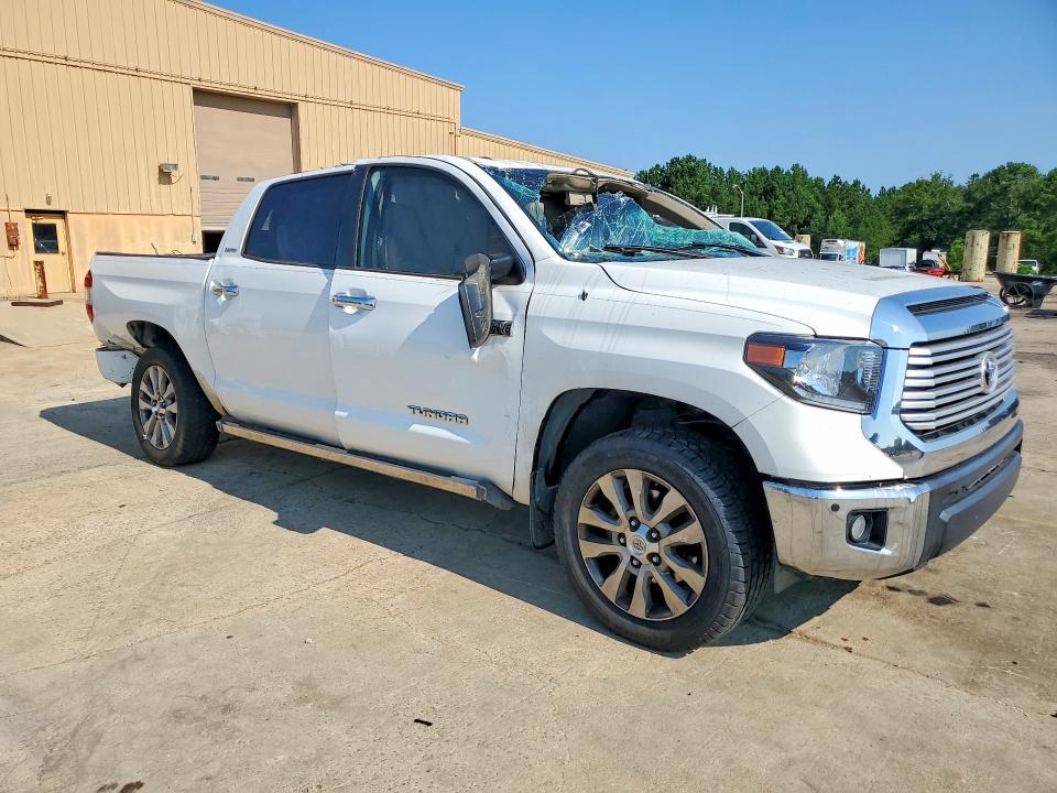 2015 Toyota Tundra Crewmax Limited
