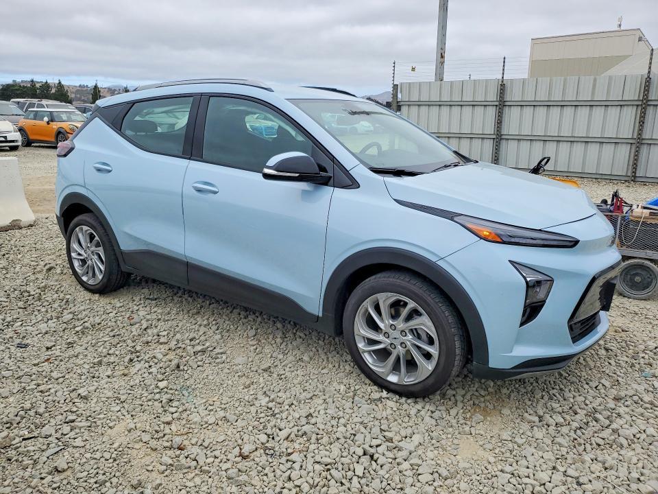 2023 Chevrolet Bolt euv lt