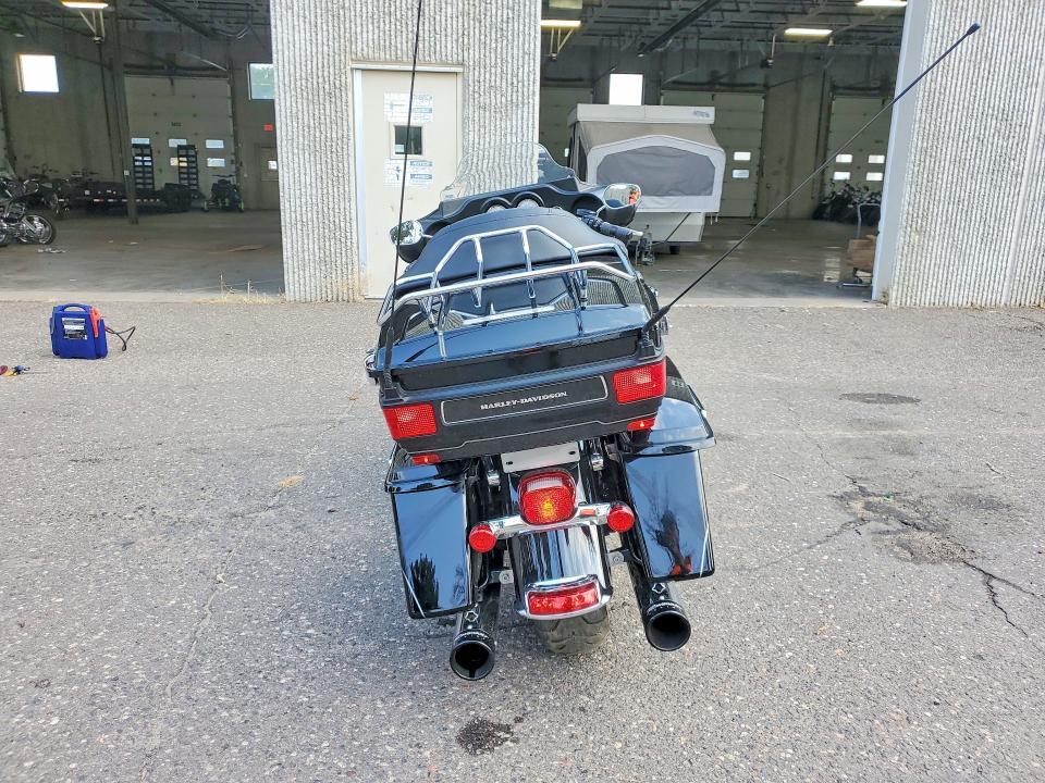 2011 Harley-Davidson Flhtk