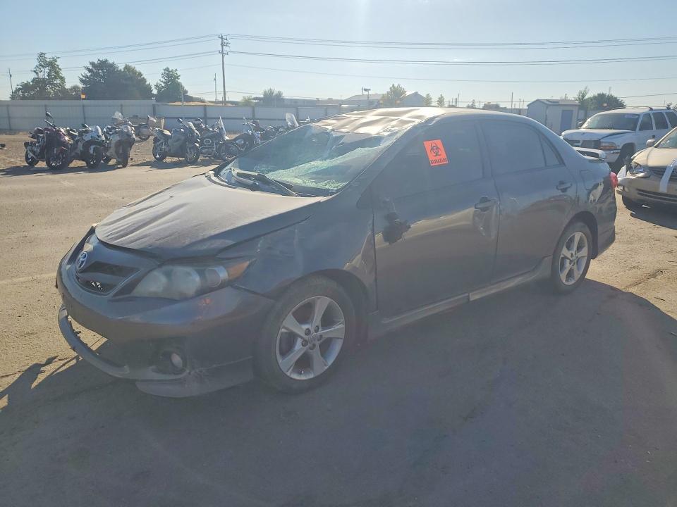 2013 Toyota Corolla s