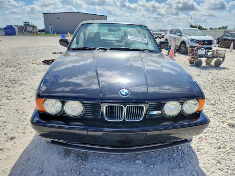 1991 BMW M5