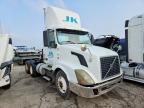 2012 Volvo VNL Semi Truck