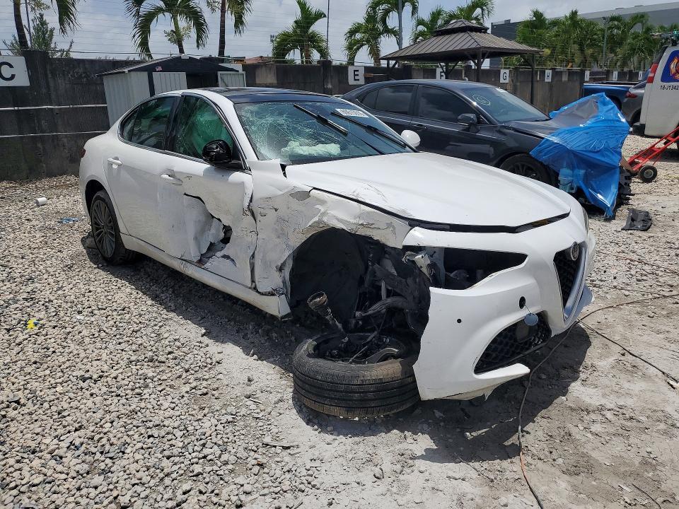2020 Alfa Romeo Giulia ti