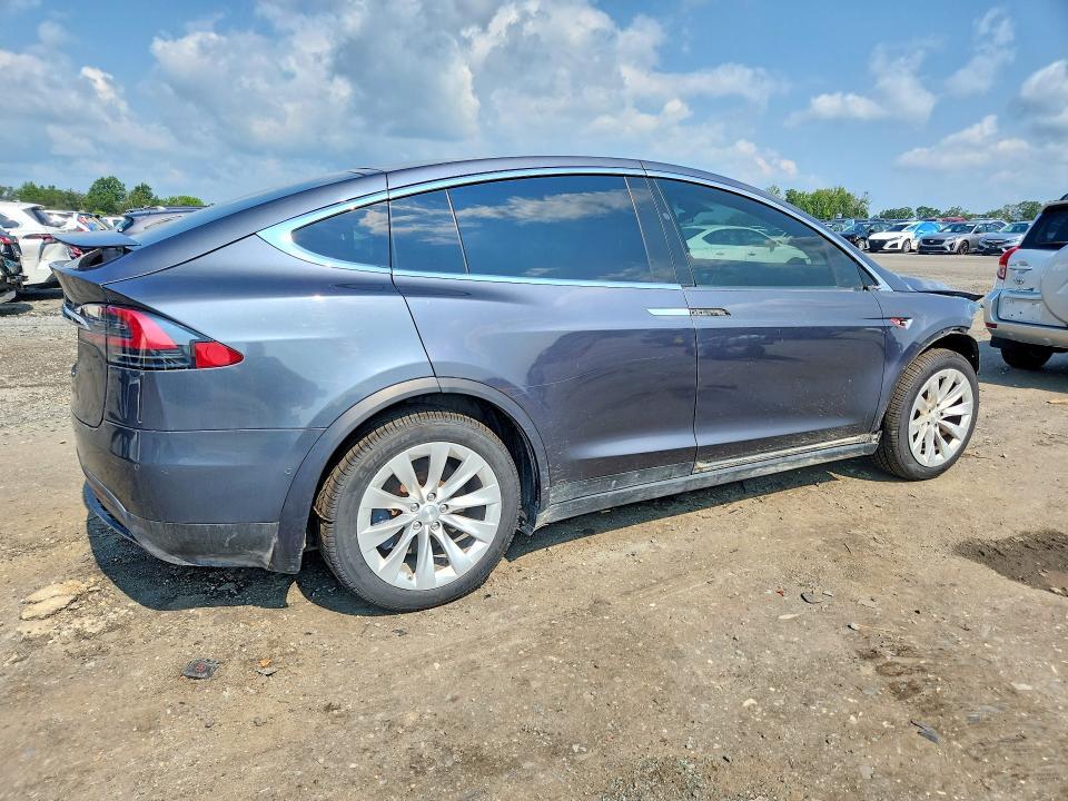 2017 Tesla Model x