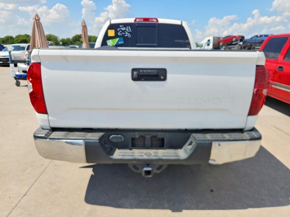 2016 Toyota Tundra SR5
