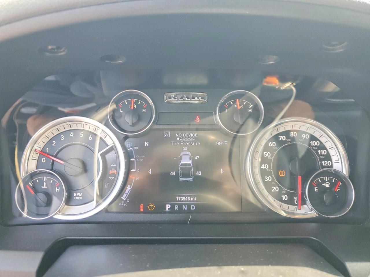 2016 Dodge RAM 1500 SLT