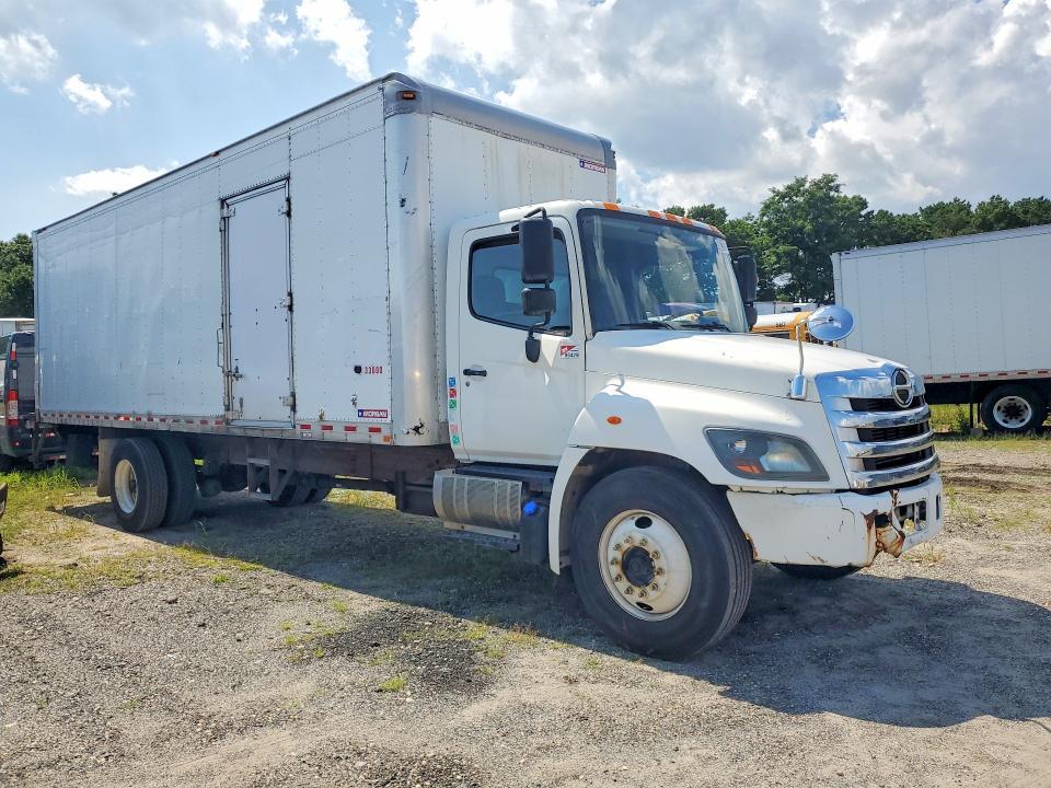 2015 Hino 338 BOX Truck