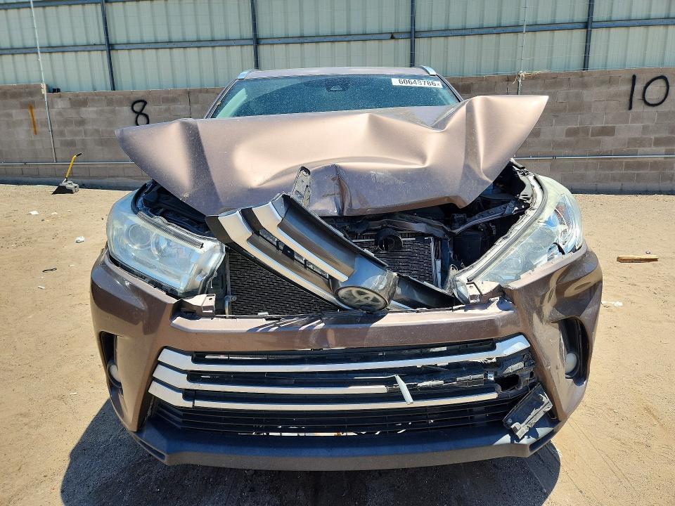 2019 Toyota Highlander xle