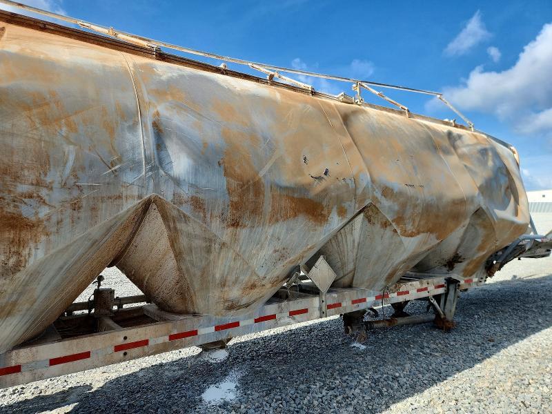 2014 Stephens Pneumatic dry Bulk Trailer