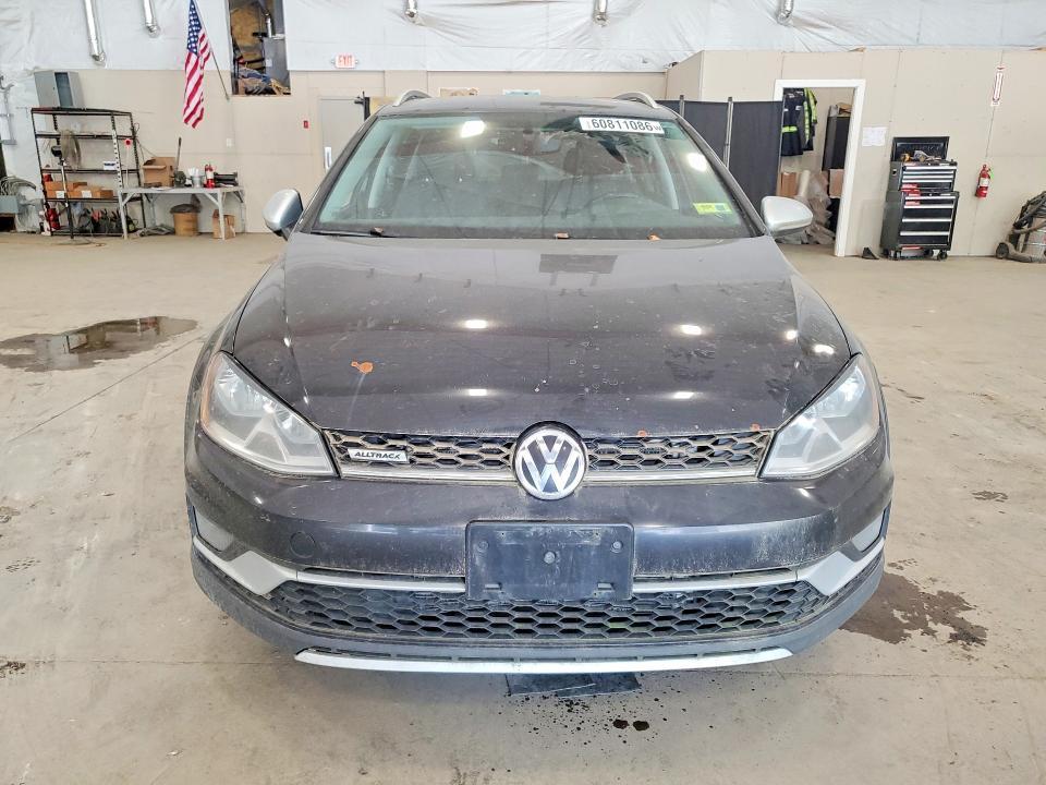2017 Volkswagen Golf Alltrack s