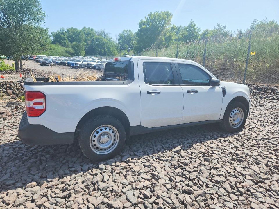 2024 Ford Maverick XL