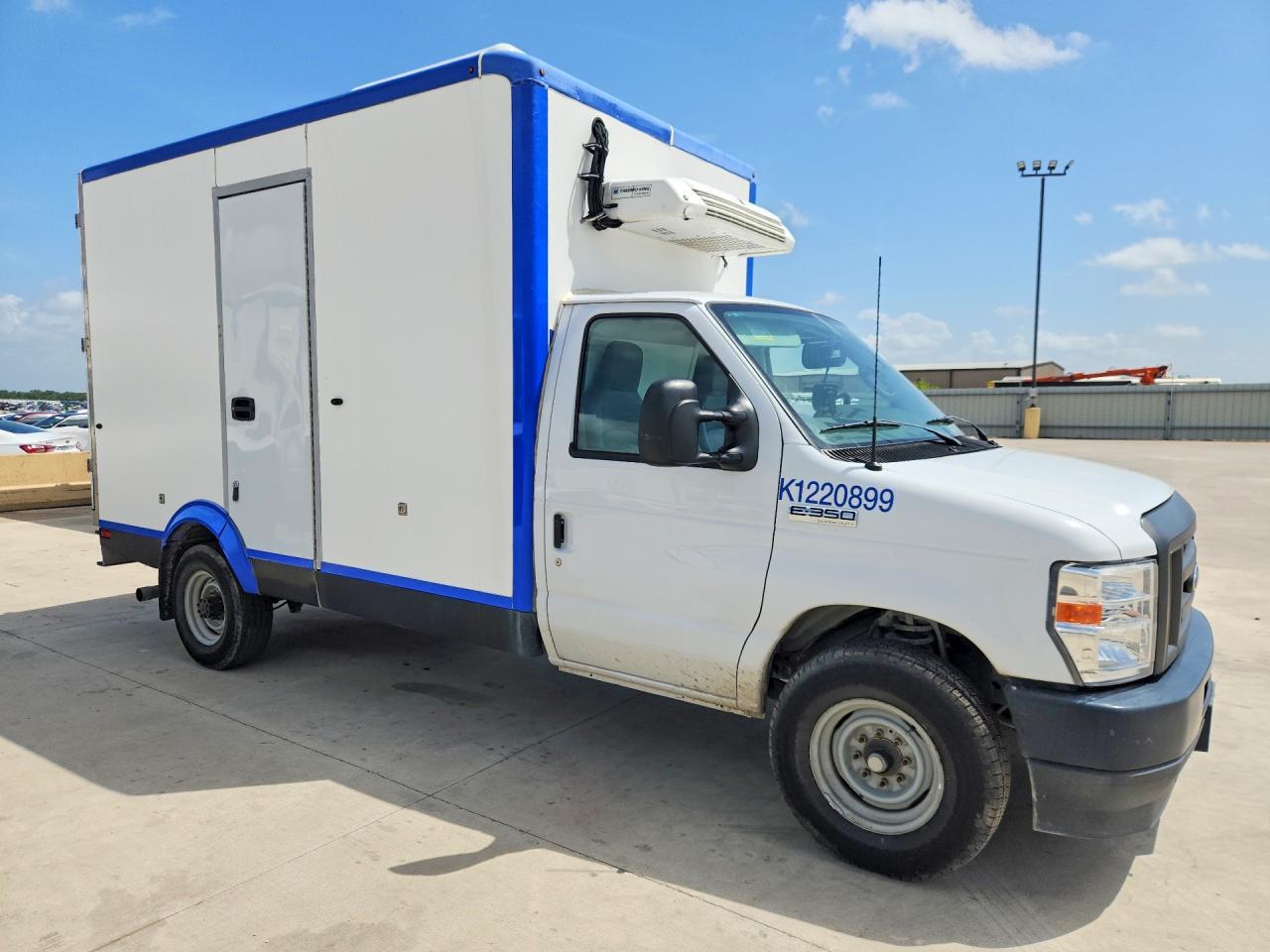 2023 Ford E350 Refrigerated BOX Truck