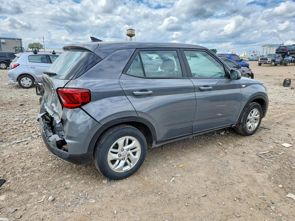 2022 Hyundai Venue se