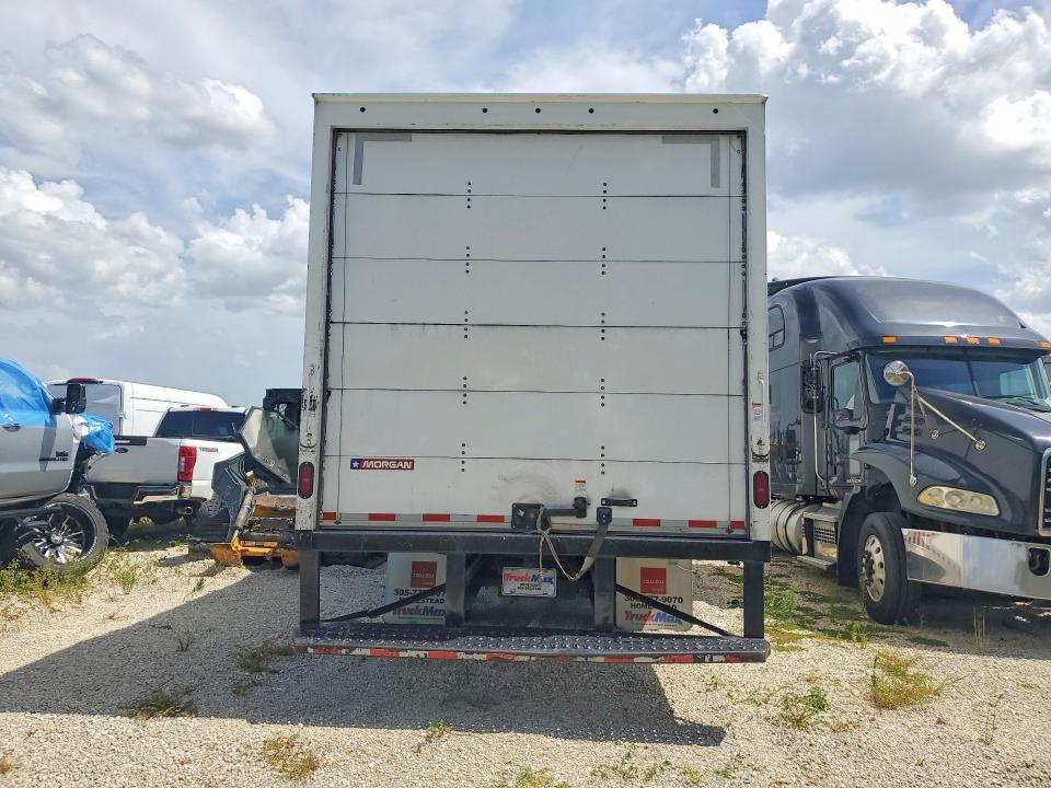 2022 Isuzu NPR