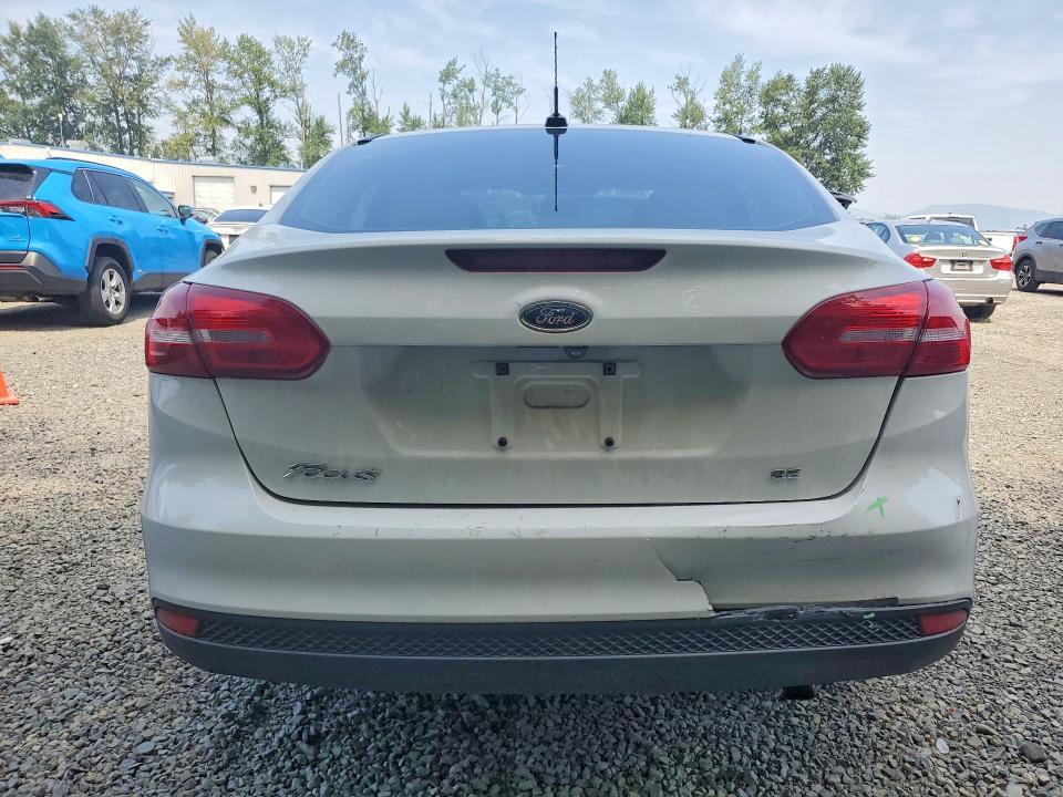 2018 Ford Focus se