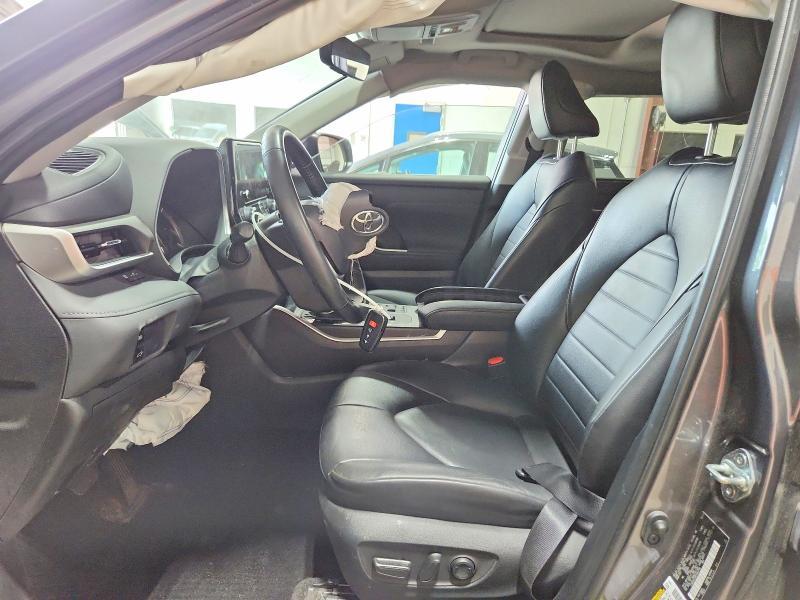 2023 Toyota Highlander Hybrid XLE