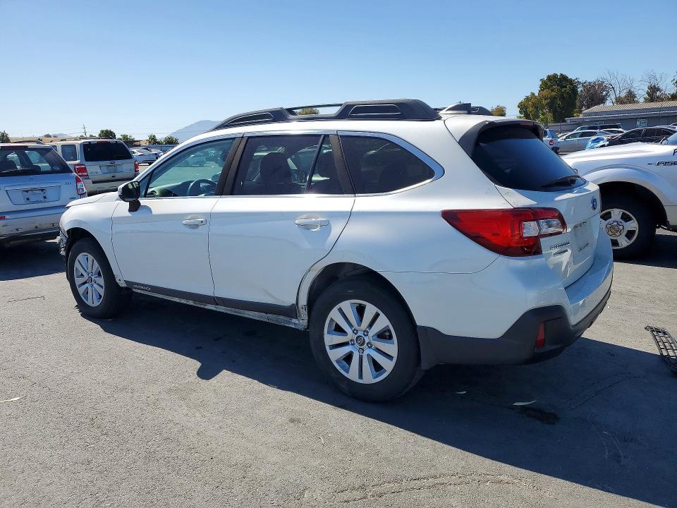 2018 Subaru Outback 2.5i Premium