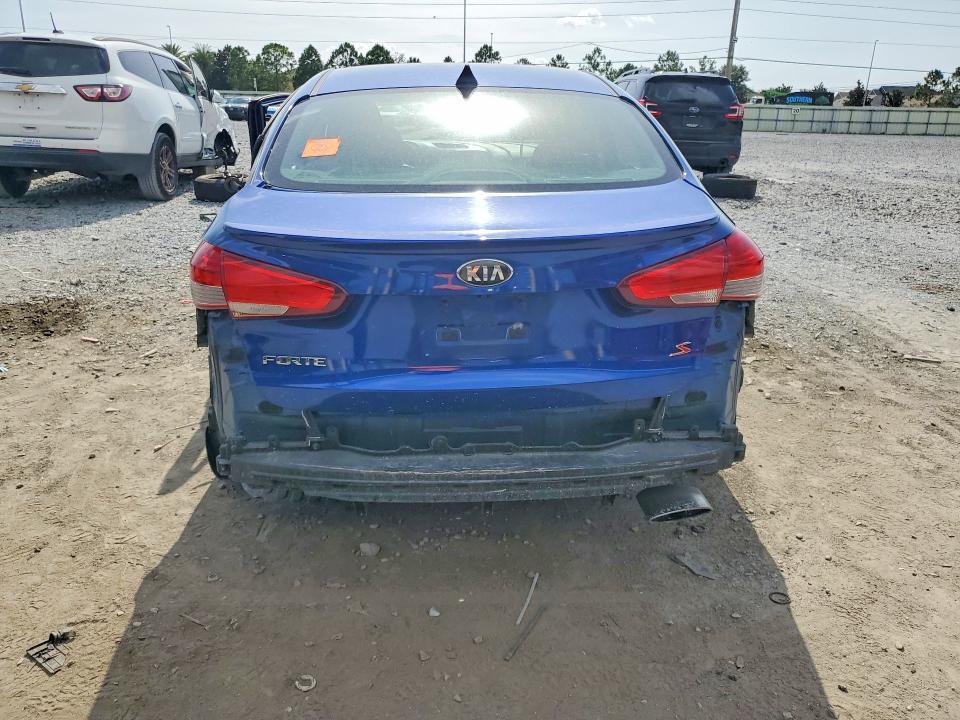 2017 KIA Forte s