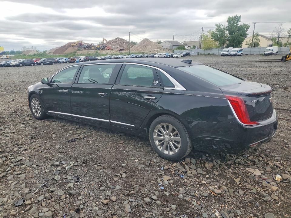 2018 Cadillac Xts Limousine