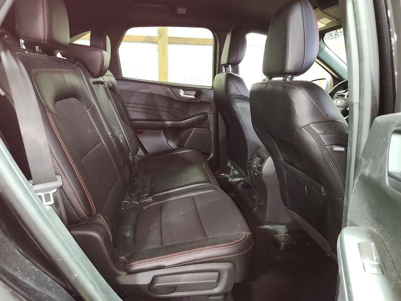 2024 Ford Escape st Line