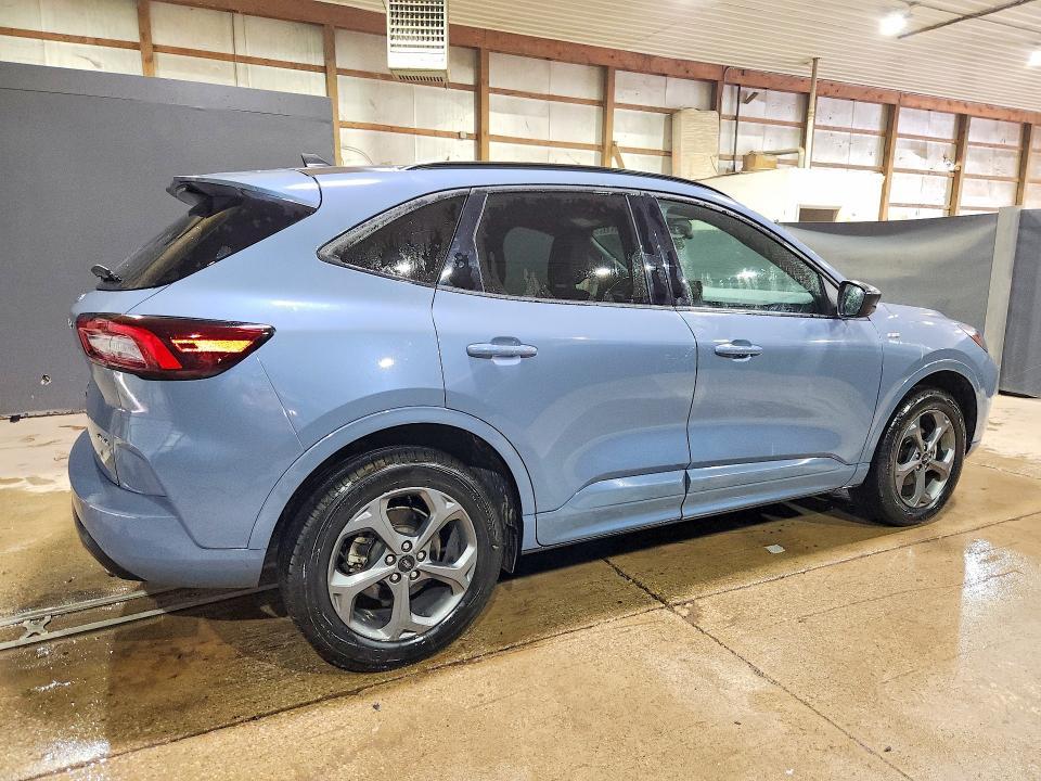 2024 Ford Escape st Line