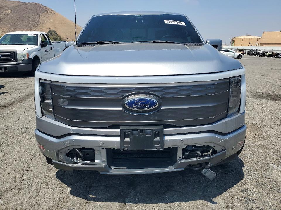 2023 Ford F150 Lightning PRO