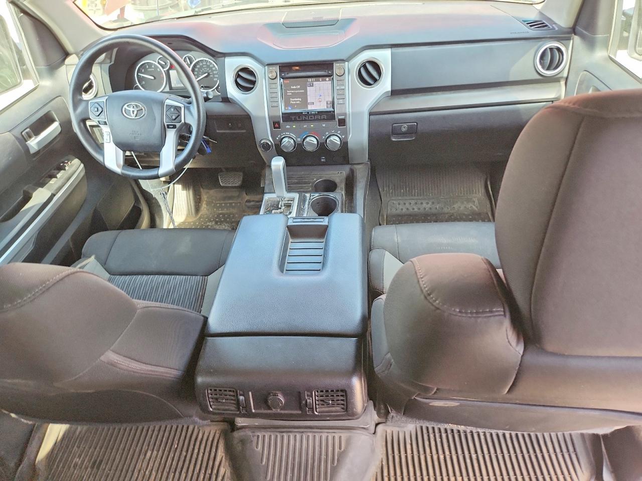 2015 Toyota Tundra SR5