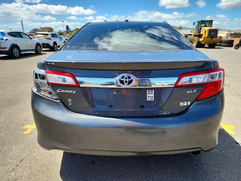 2012 Toyota Camry Hybrid xle