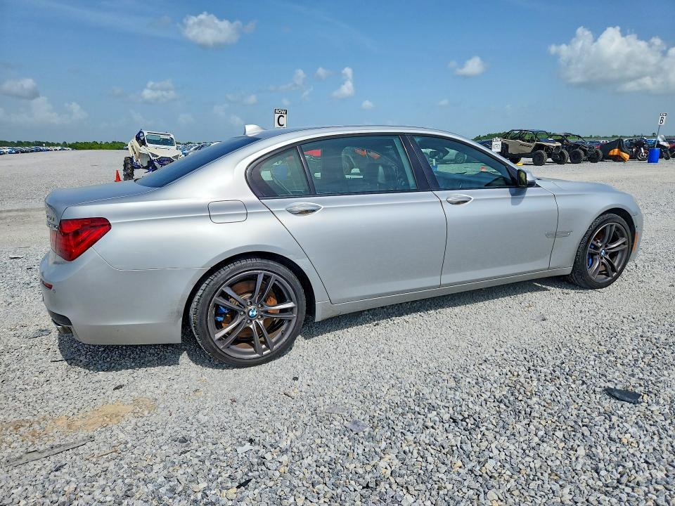 2015 BMW 750 LI