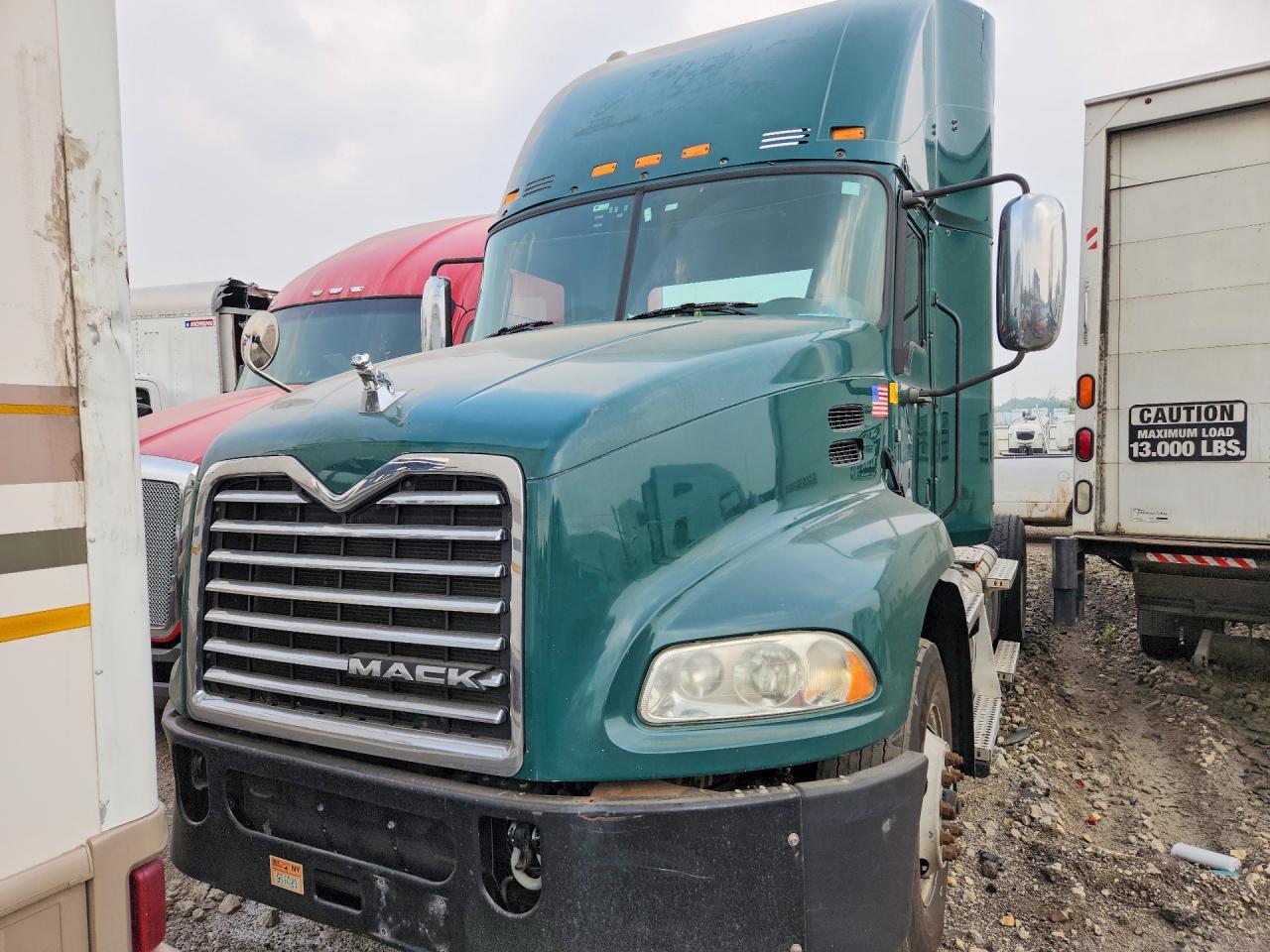2017 Mack 600 CXU600