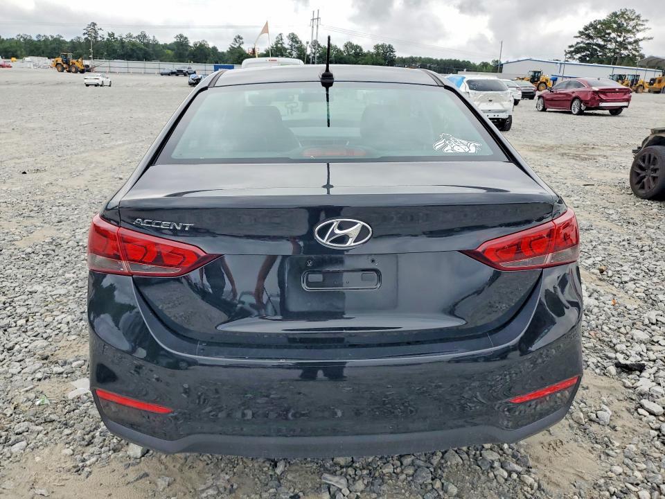 2022 Hyundai Accent sel