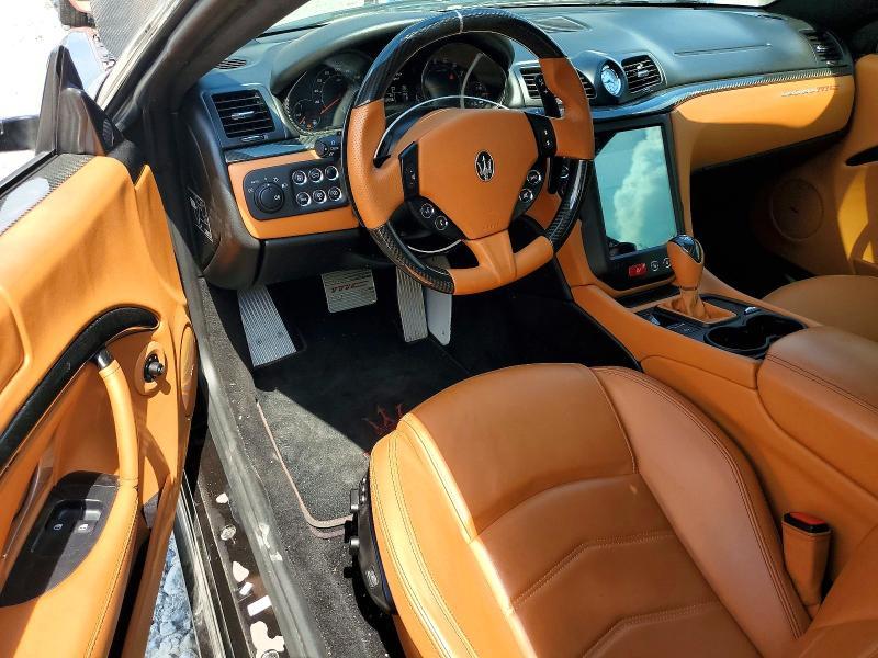 2014 Maserati Grantursmo