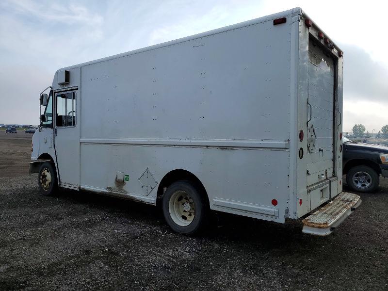 2005 Freightliner Chassis m Line Walk-in van
