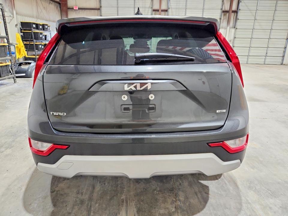 2026 KIA Niro lx