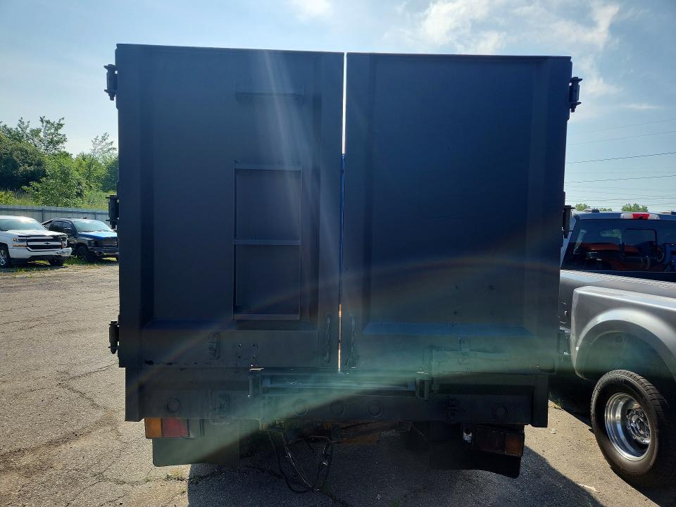 2014 Isuzu NPR HD