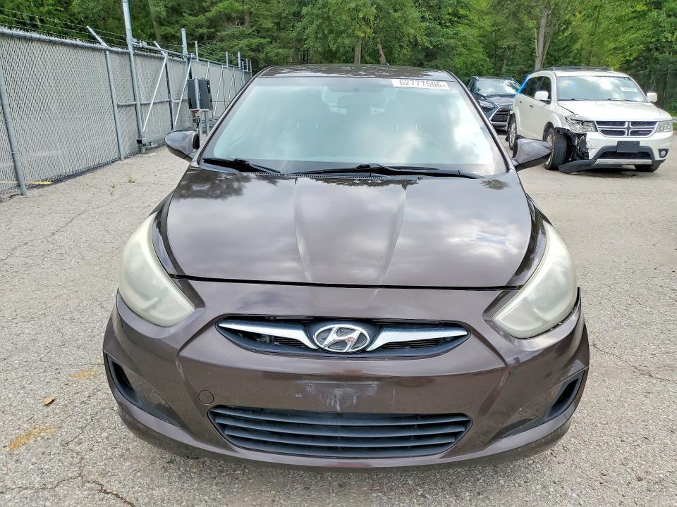 2015 Hyundai Accent gls