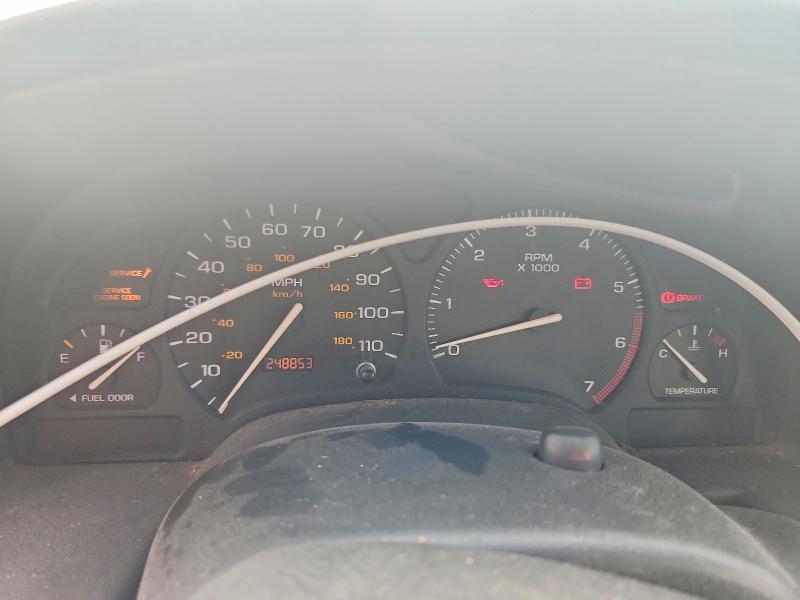 2002 Saturn SL1