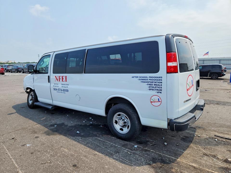 2021 Chevrolet Express G3500 lt