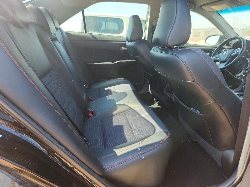 2015 Toyota Camry se