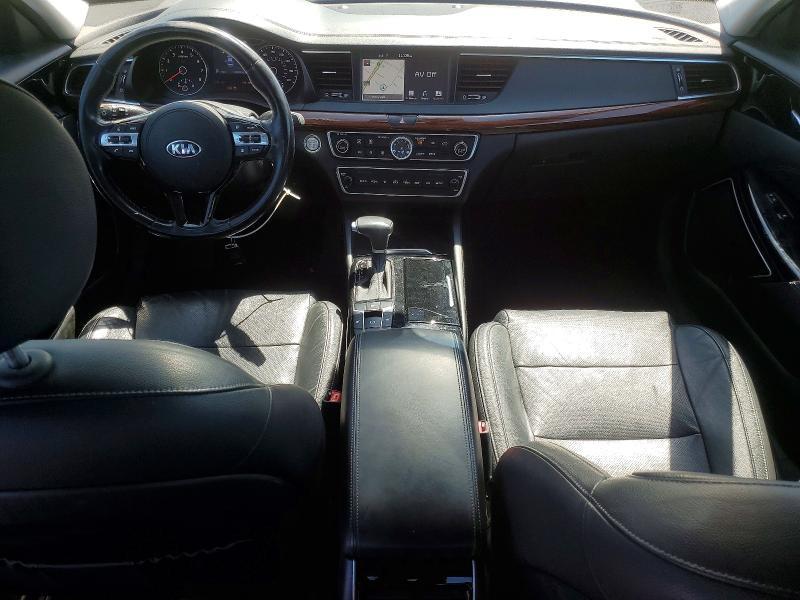 2019 KIA Cadenza Technology