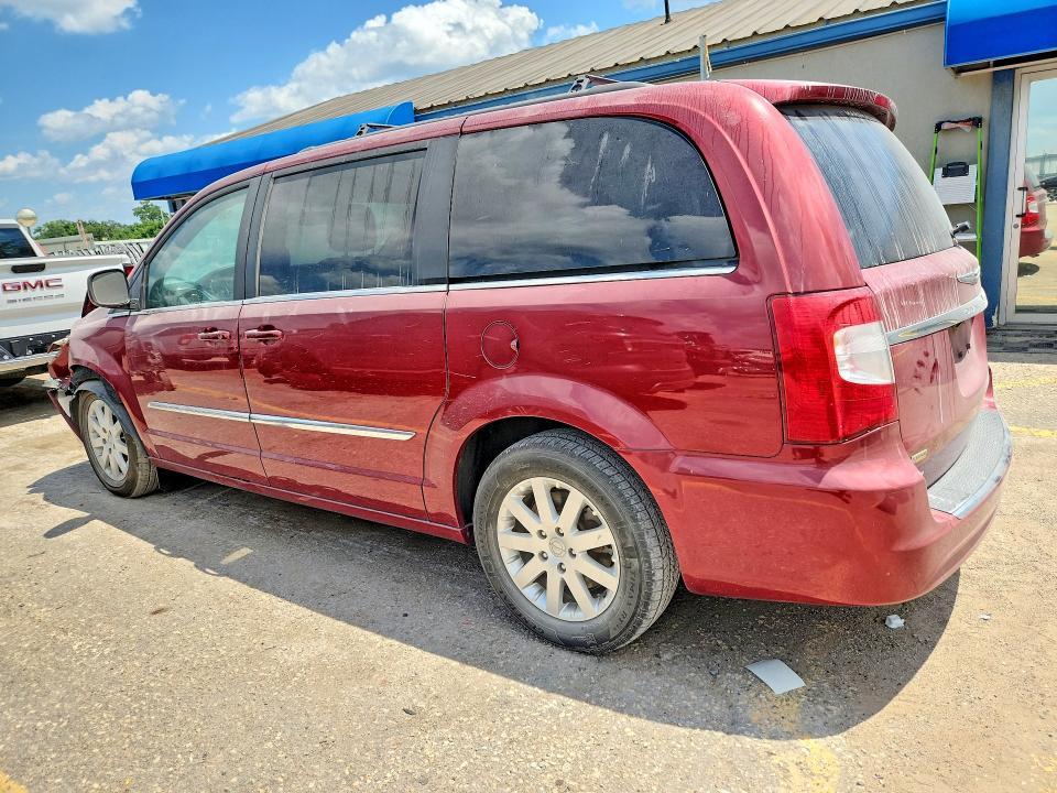 2016 Chrysler Town & Country Touring