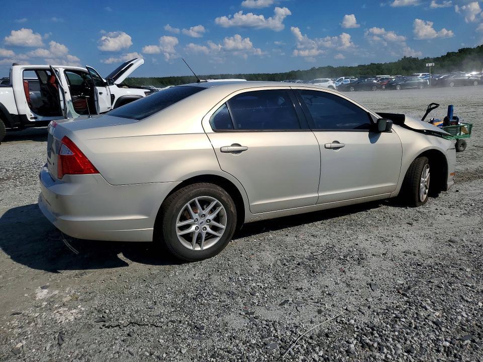 2010 Ford Fusion s