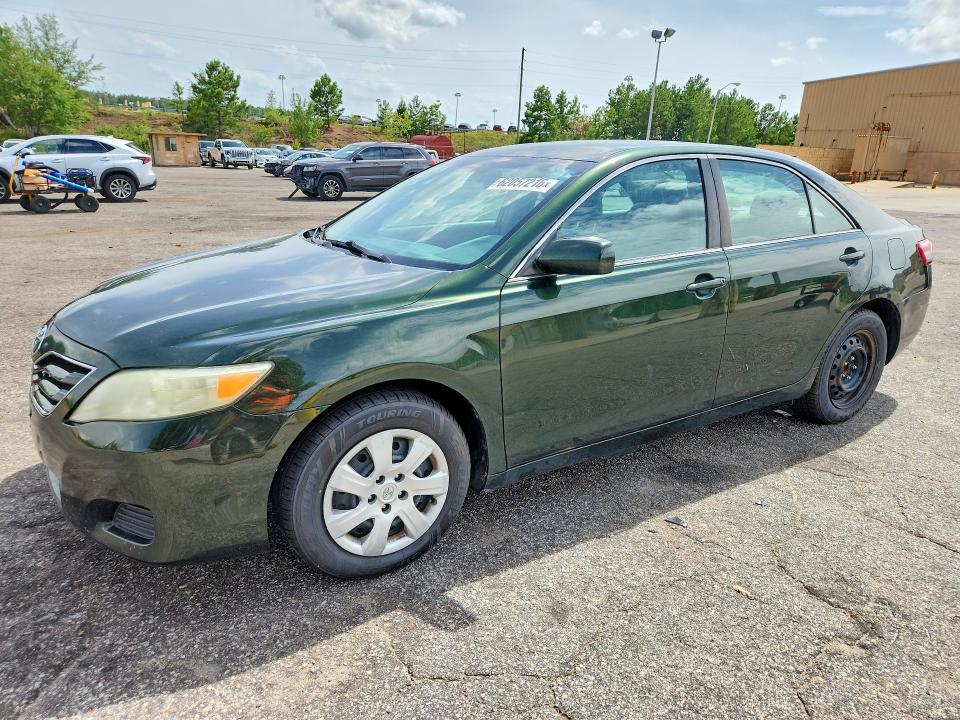 2010 Toyota Camry le