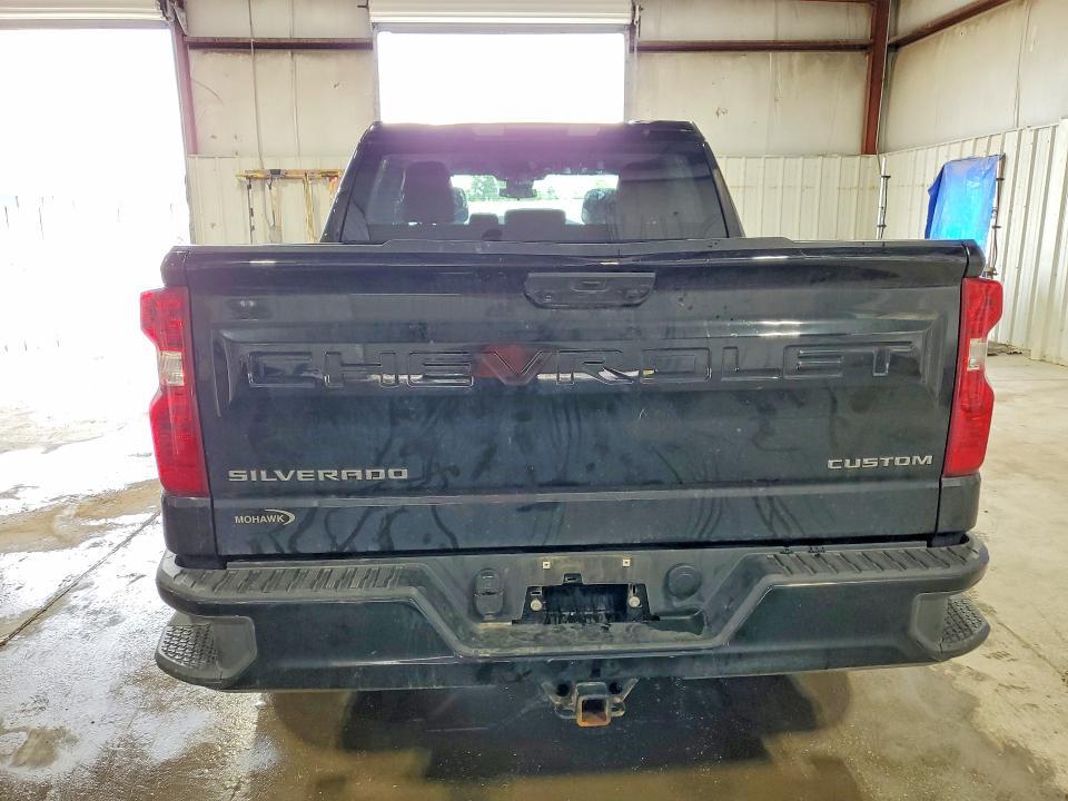 2023 Chevrolet Silverado K1500 Custom