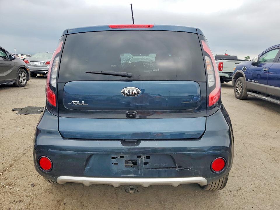 2018 KIA Soul +