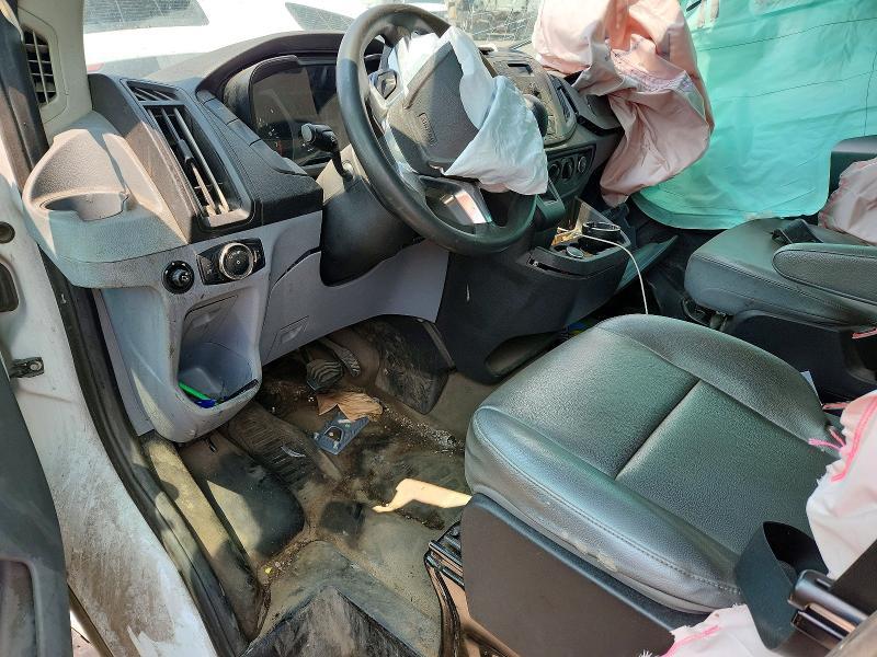 2019 Ford Transit 250 Delivery van