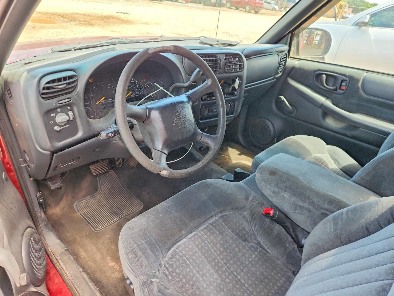 2000 Chevrolet S Truck S10