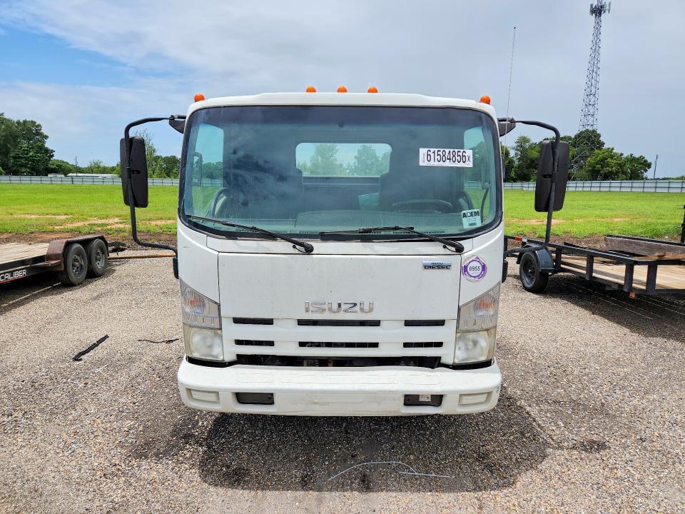 2014 Isuzu NPR