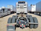 2015 Freightliner Cascadia Semi Truck