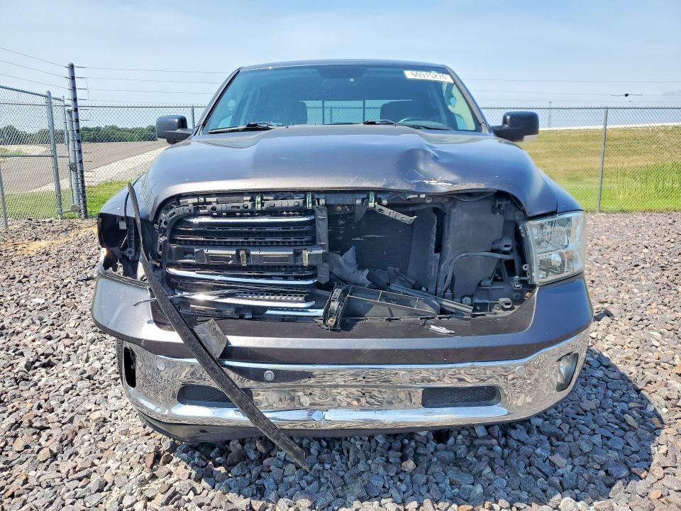 2016 Dodge RAM 1500 SLT